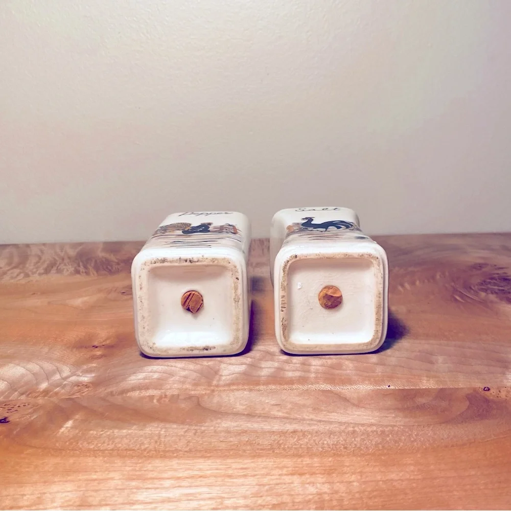 Vintage Ceramic Rooster and Hen Salt & Pepper Shakers - Picture 3 of 4